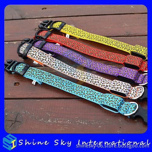 Alibaba China Crazy Selling Flashing Jeweled Dog Collar